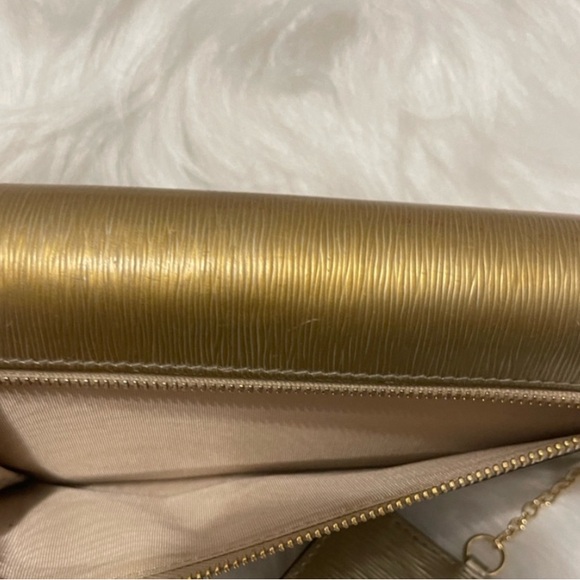 Prada long wallet, authentic - Picture 5 of 9